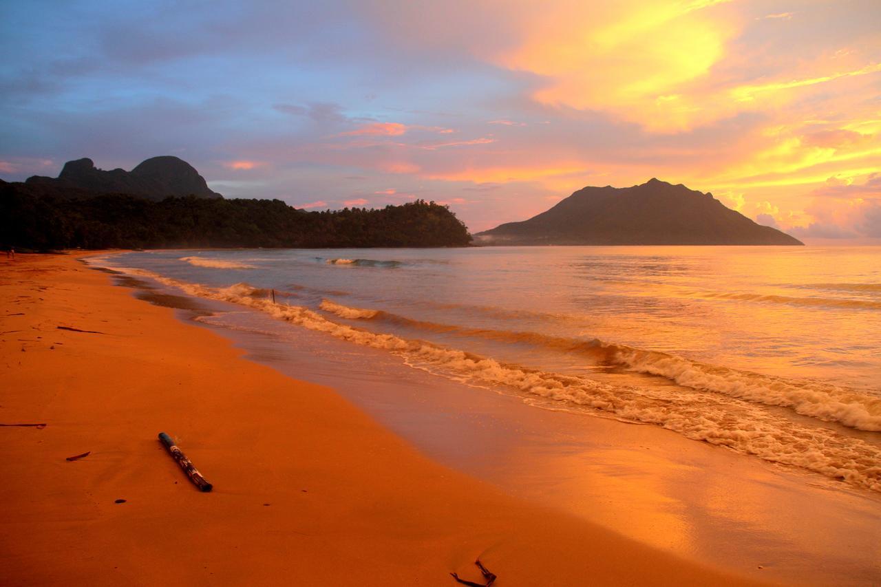 Arkadia Beach Resort Underground River Sabang  Extérieur photo