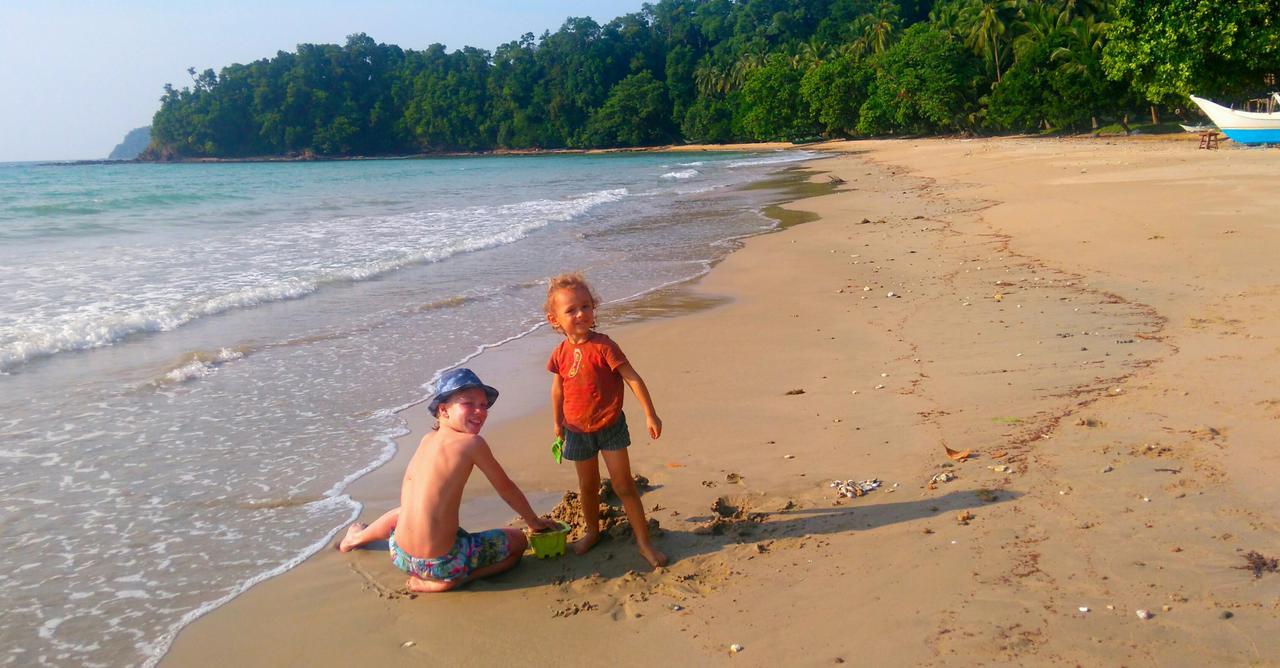 Arkadia Beach Resort Underground River Sabang  Extérieur photo