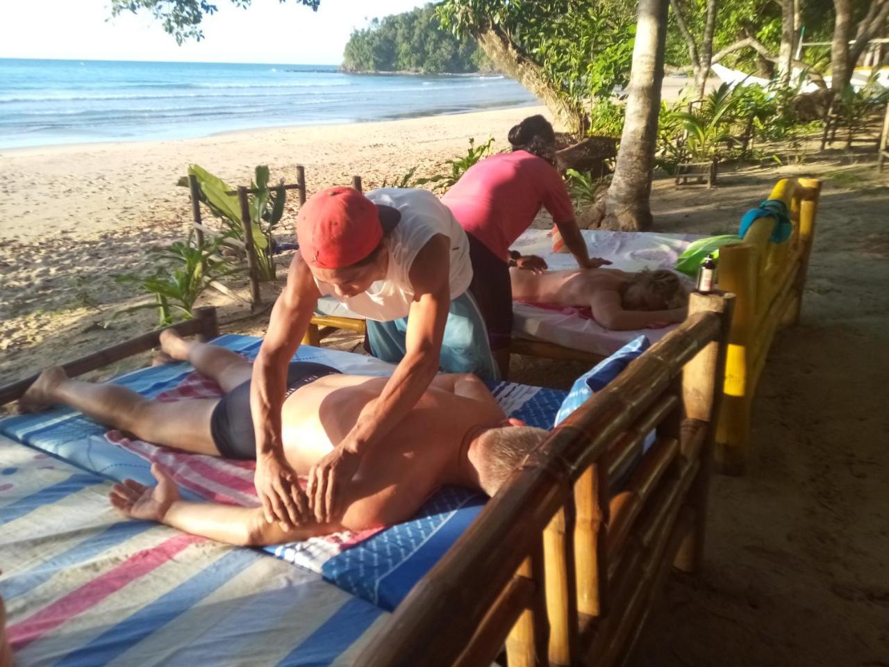 Arkadia Beach Resort Underground River Sabang  Extérieur photo